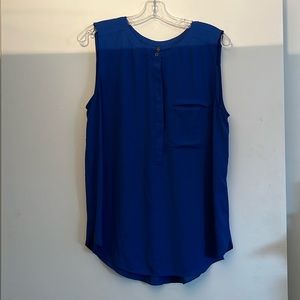 NYDJ size large, sleeveless blue blouse.